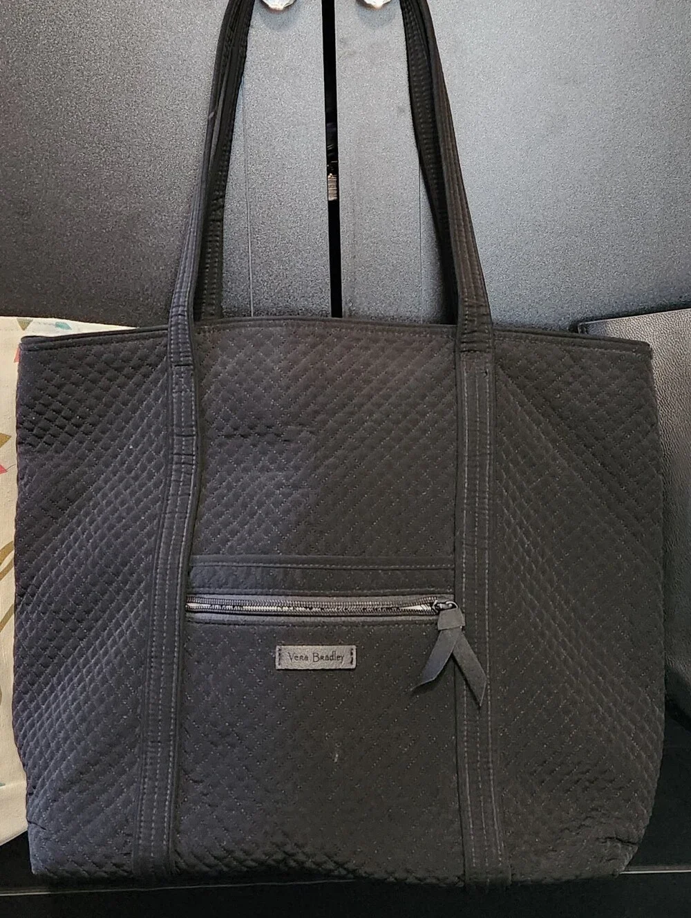3 Totes Totally + VS Wristlet Bundle. MSRP $264. Large Totes. - Picture 7 of 7